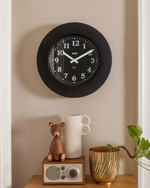 Momento black Wall clock Alessi 1