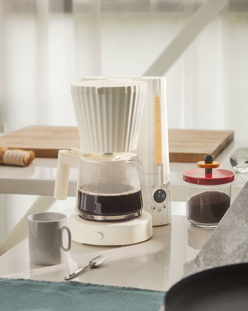 Plissé white Drip coffee maker. European plug. Alessi 8