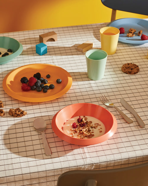 Giro Kids collection yellow, orange, green Children tableware Alessi 1